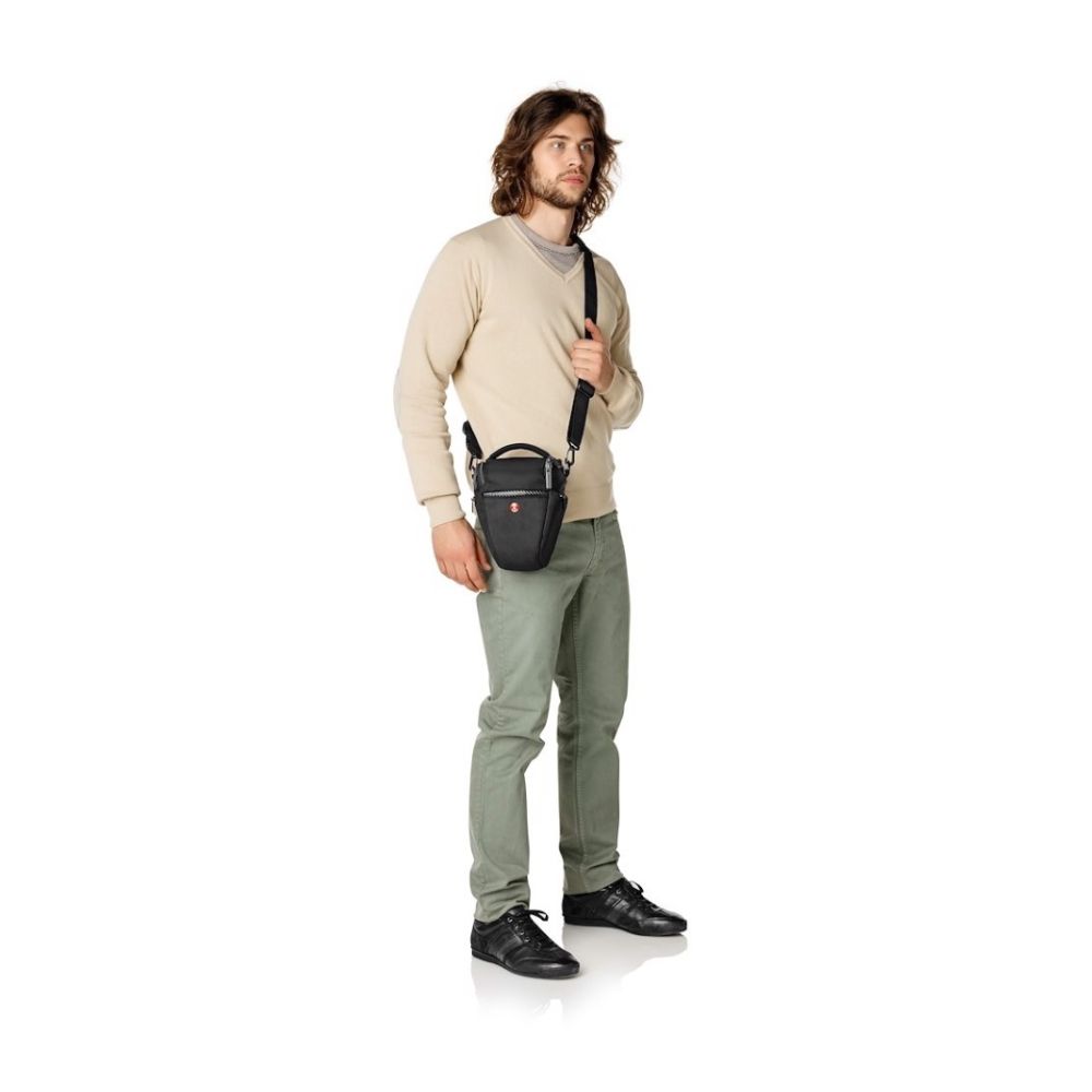 Advanced camera holster M MB MA-H-M