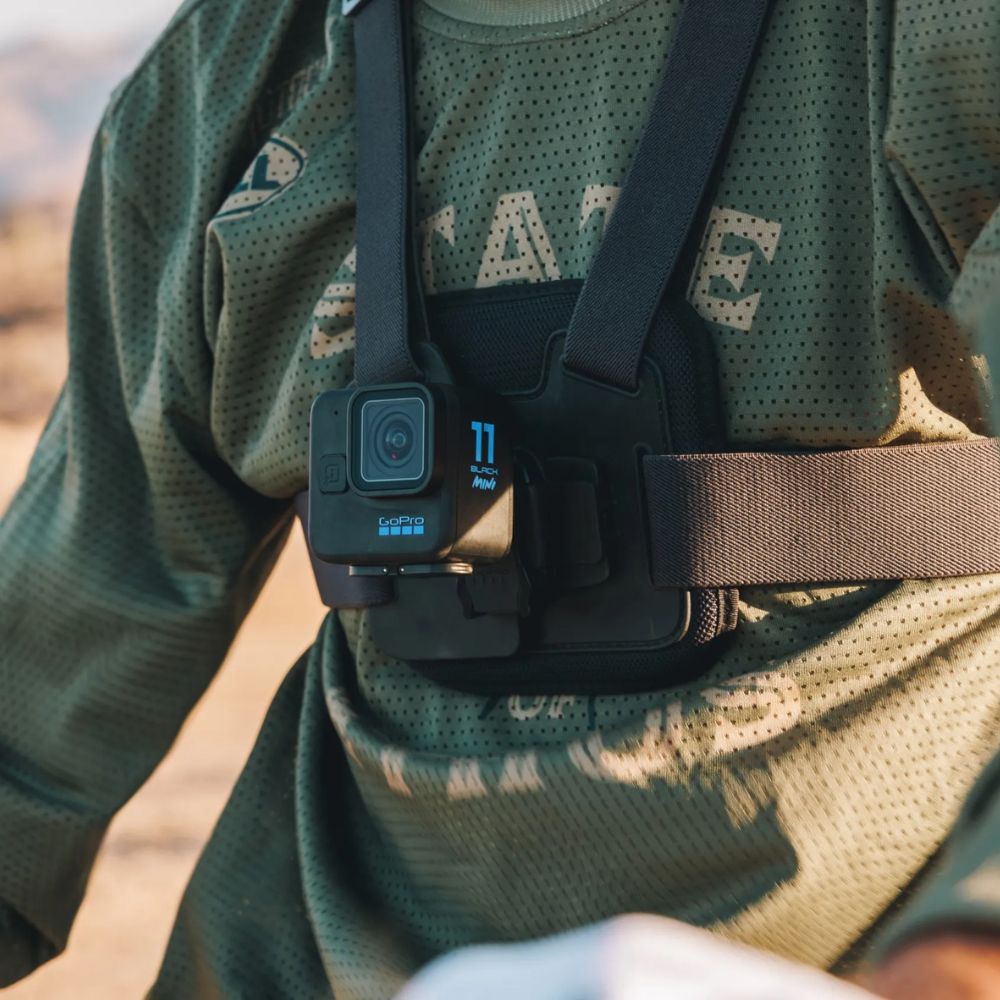 GoPro Sports Kit Chesty + Handlebar / Seatpost / Pole Mount + Camera Case
