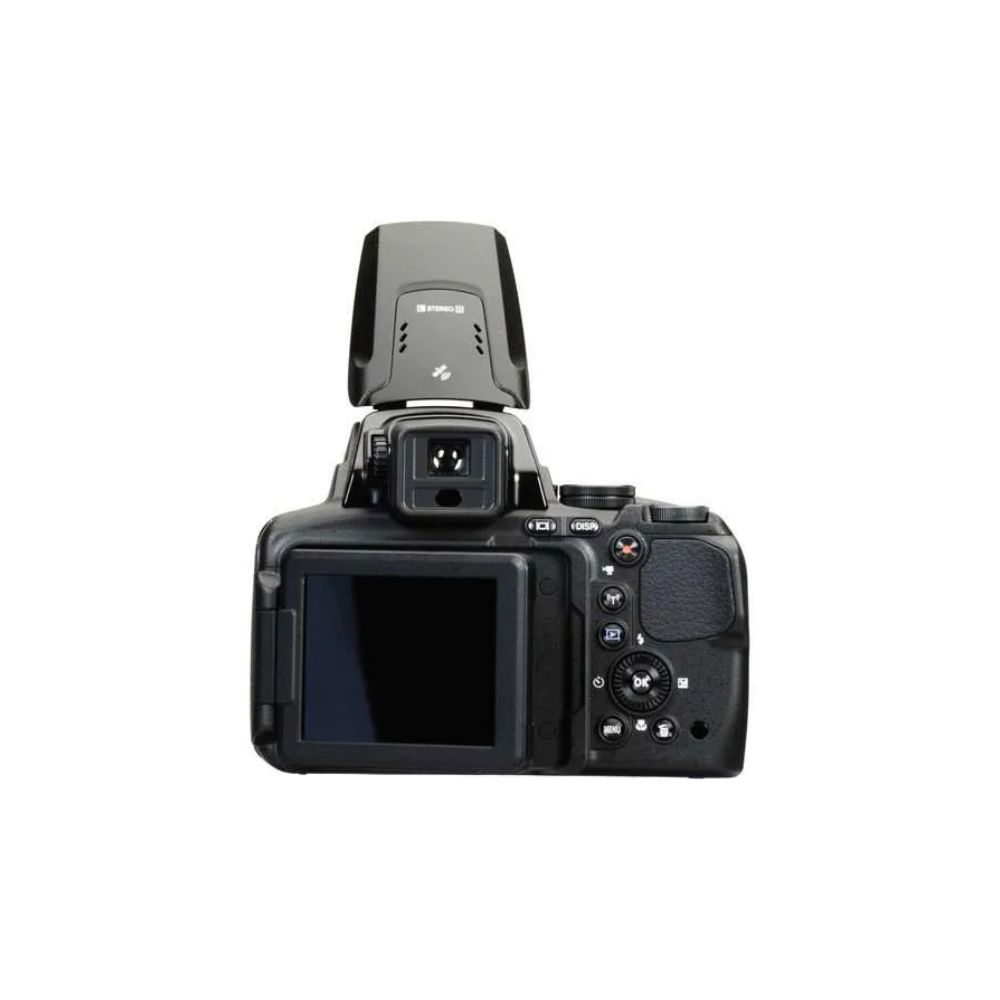 Nikon COOLPIX P900 Digital Camera