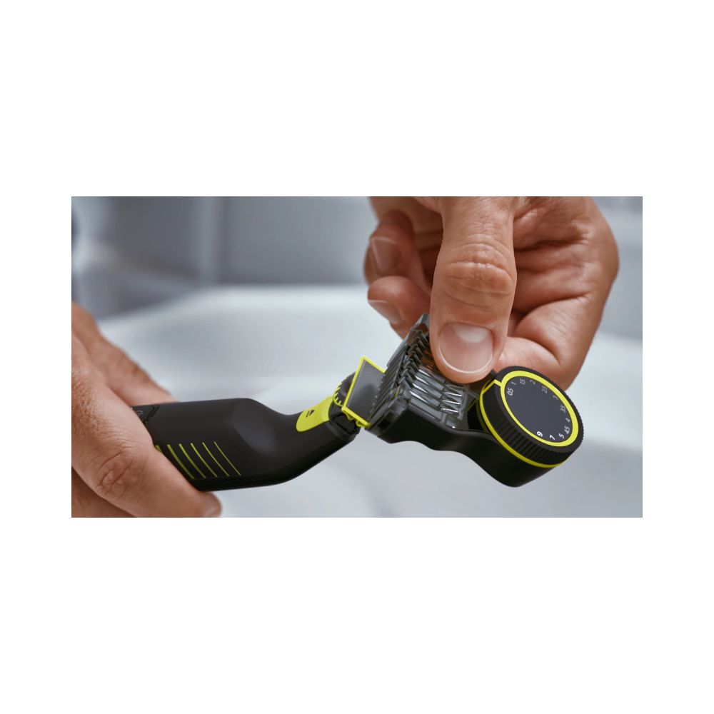 Philips OneBlade Pro 360 Face + Body QP6507/70 Hybrid Trimmer
