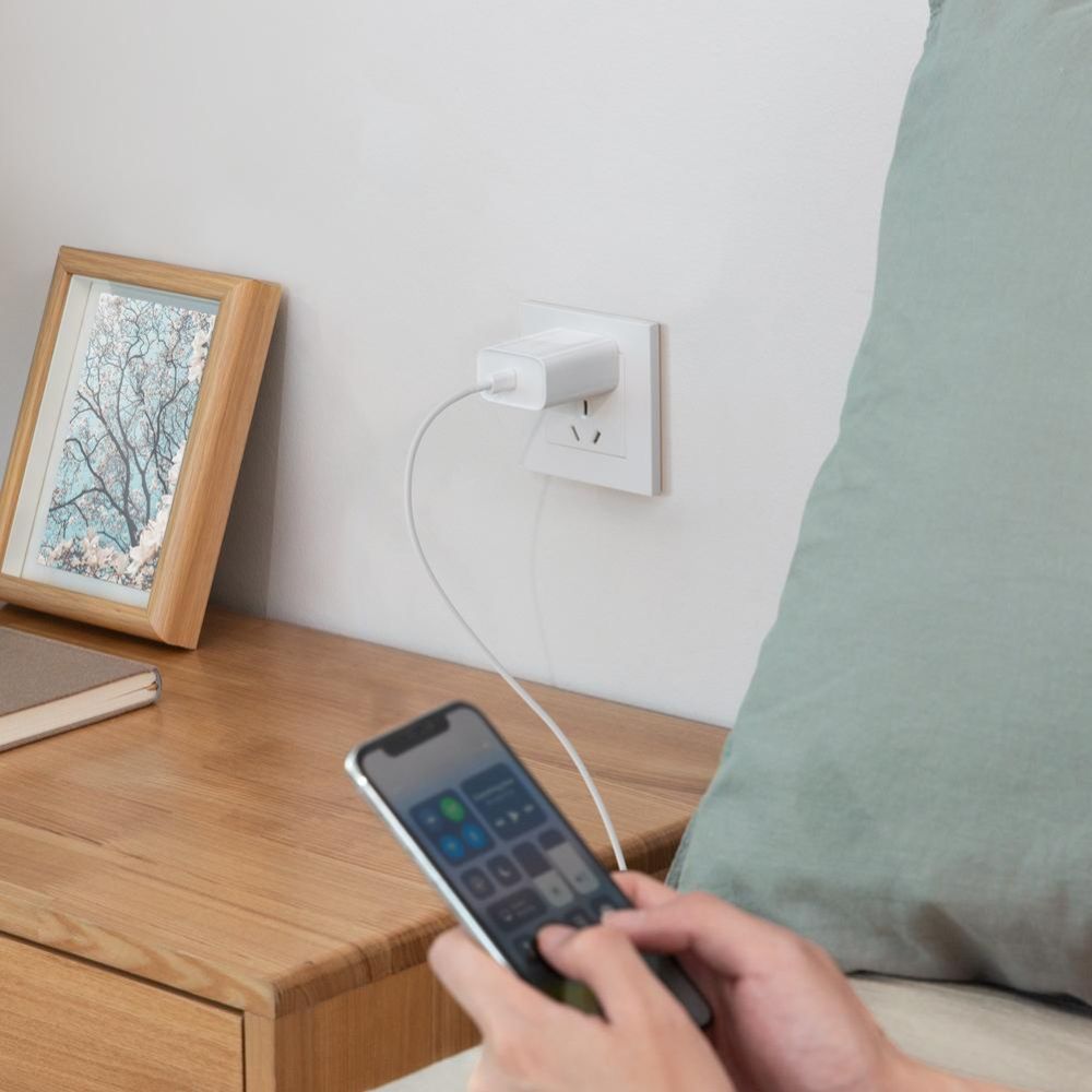 UGREEN 30W USB-C Smart &amp; Fast Charger for Phones, Tablets, Ipads &amp; MacBook Air
