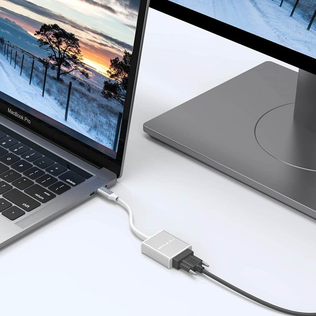 USB C TO VGA Adapter, USB 3.1 Type C (USB-C) to VGA Adapter With Aluminium Case
