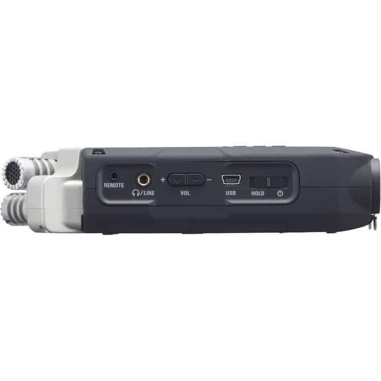 Zoom H4n Pro 4-Input / 4-Track Portable Handy Recorder with Onboard X/Y Mic Capsule